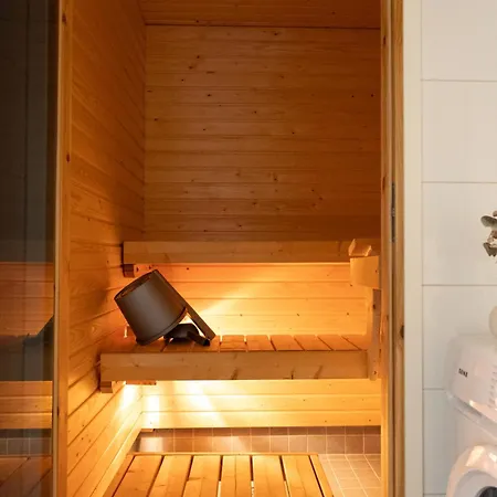 Aurora With Sauna Appartamento